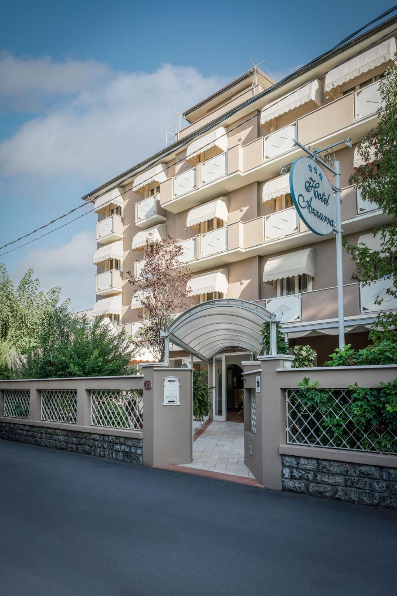 Hotel Azzurra Marina di Pietrasanta Bagian luar foto
